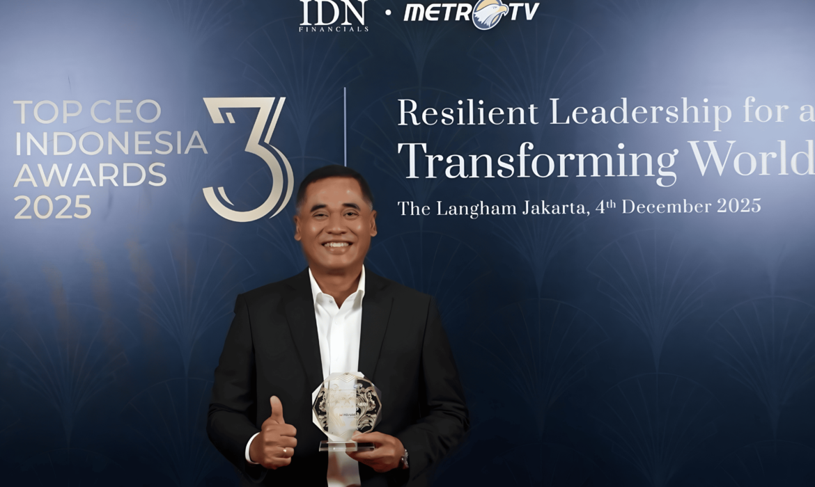 Mitratel CEO Honored with Top CEO Indonesia Award 2025 for Visionary Leadership